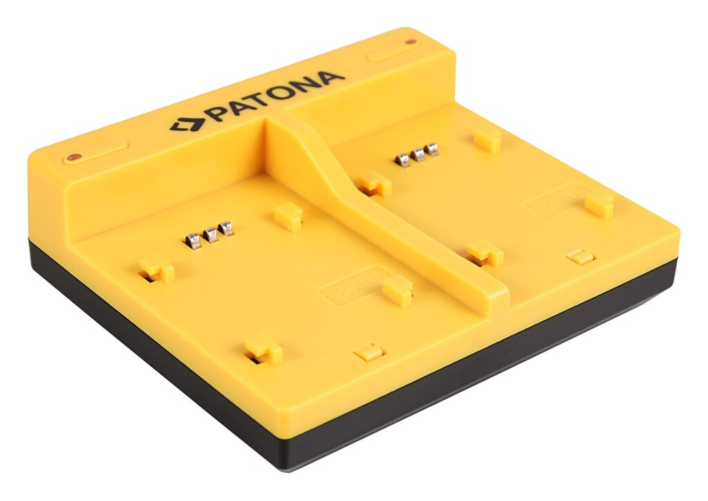PATONA DUAL USB CHARGER MAIN STATION 8.4V INCL. MICRO USBCABLE INPUT DC 5V 2.1A MIN 1902